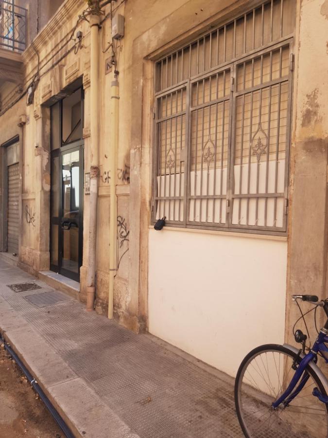 Yume House Apartment Bari Bagian luar foto